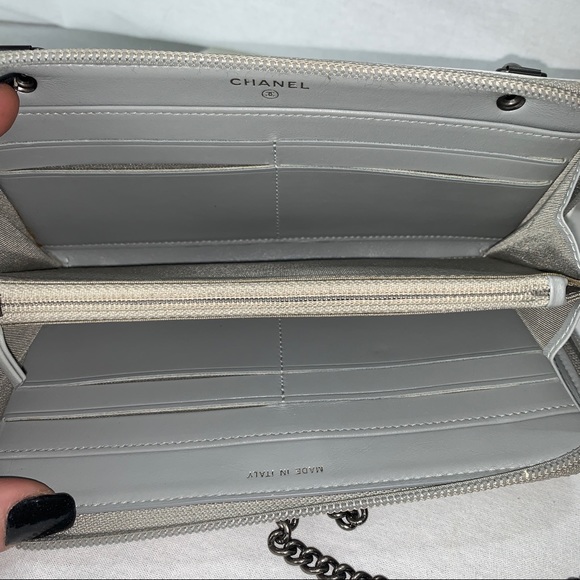 CHANEL Patent Boy Zip Wallet on Chain - Picture 8 of 9